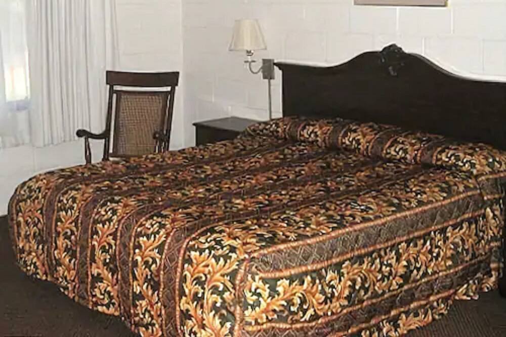 Photo of Bedroom in Jamestown