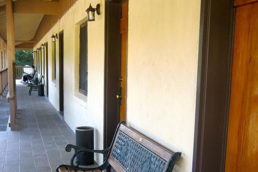 Photo of Patio Balcony in Jamestown