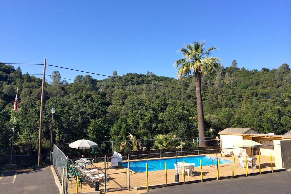 Photo of Outdoor in Jamestown