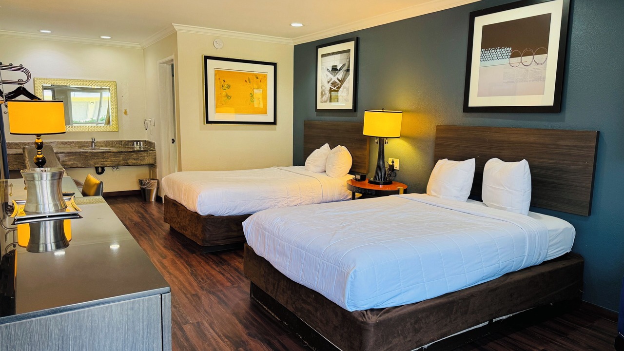 Photo of Bedroom in Bakersfield
