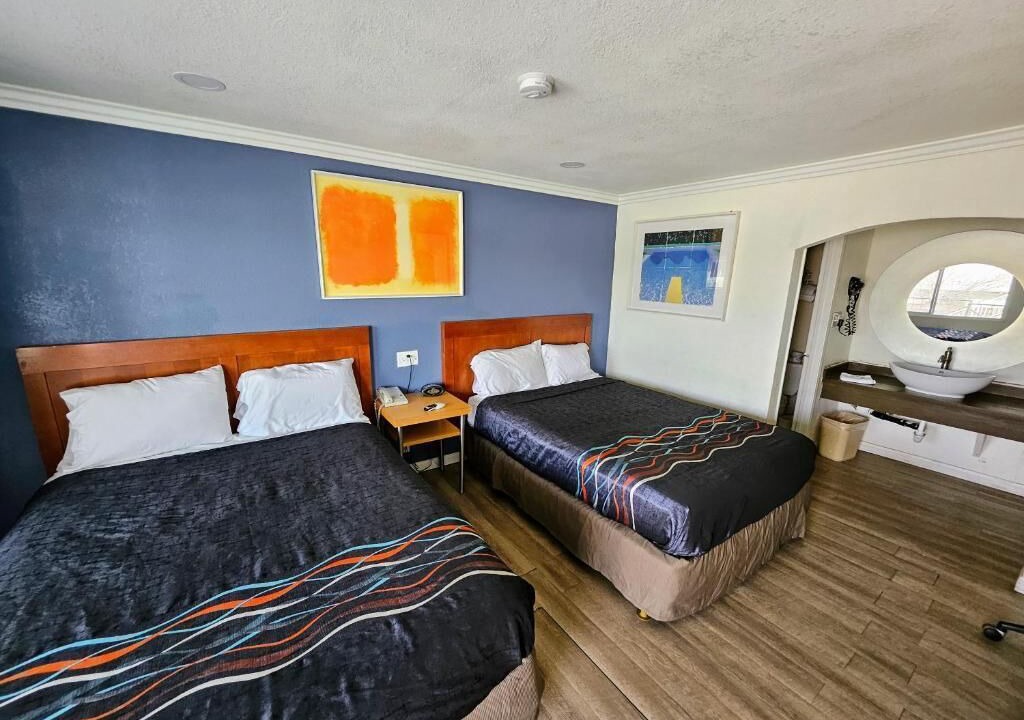 Photo of Bedroom in Ridgecrest