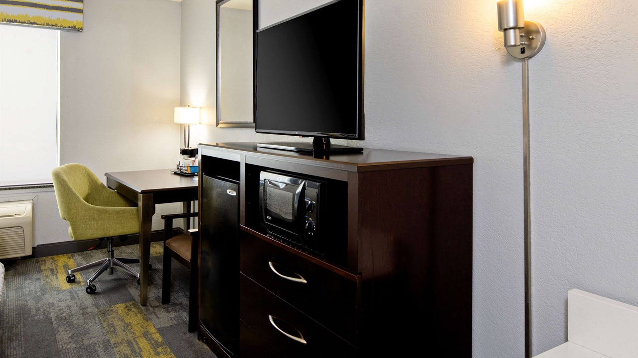 Photo of Bedroom in Bakersfield