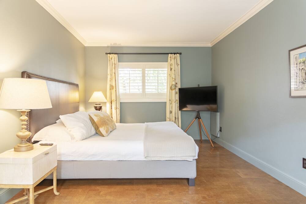 Photo of Bedroom in Santa Venetia