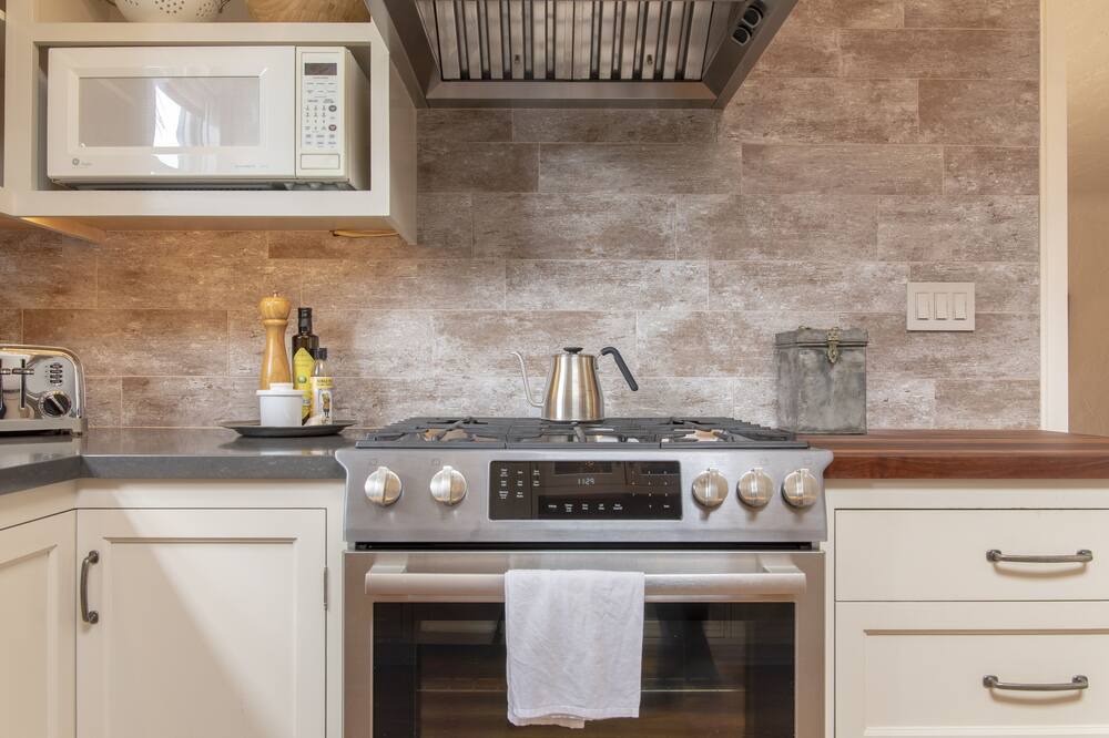 Photo of Kitchen in Santa Venetia