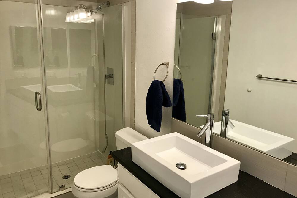 Photo of Bathroom in South San Francisco
