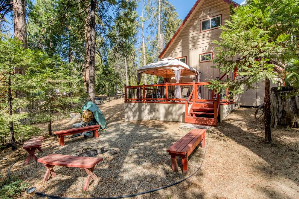 Photo of Others in Sierra Cedars