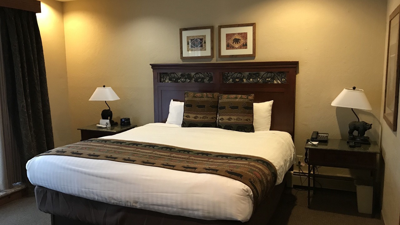 Photo of Bedroom in Tahoe Village