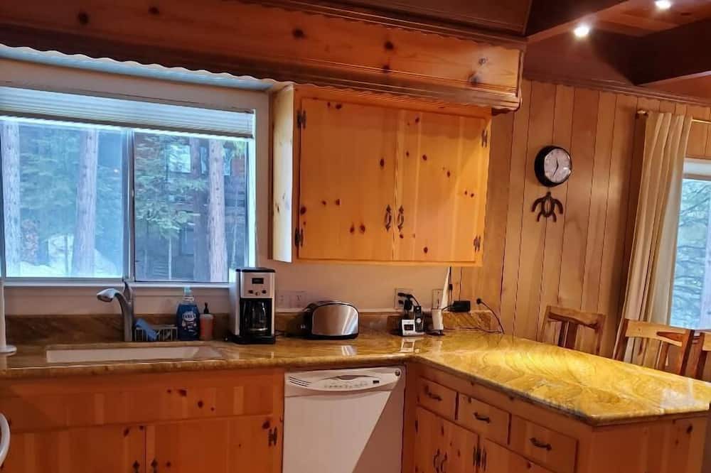 Photo of Bedroom in Cold Springs