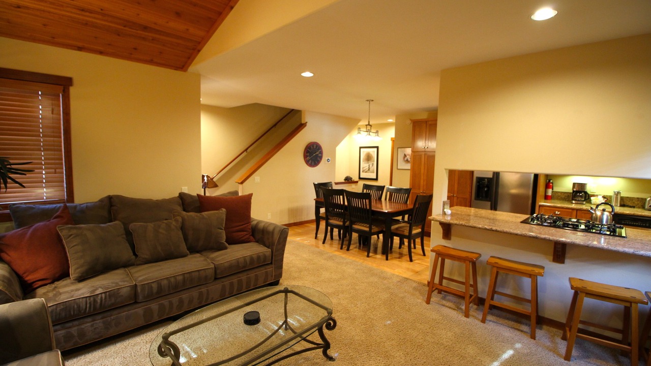 Photo of Livingroom in Mammoth Lakes