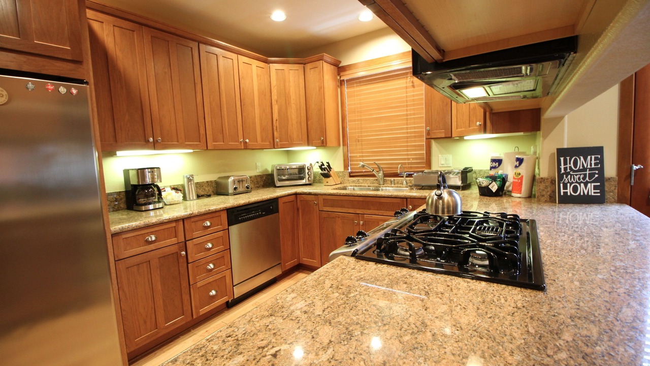 Photo of Kitchen in Mammoth Lakes