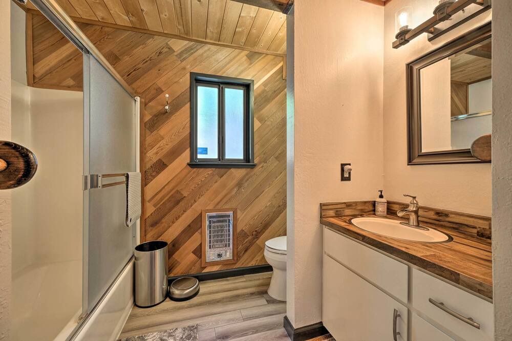 Photo of Bathroom in Arnold