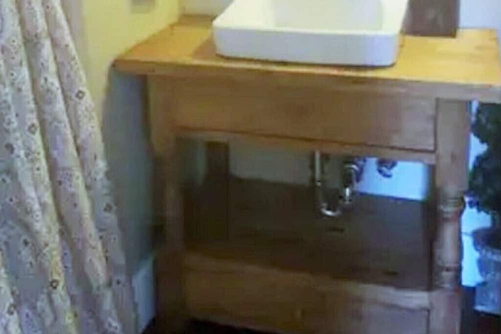 Photo of Bathroom in June Lake