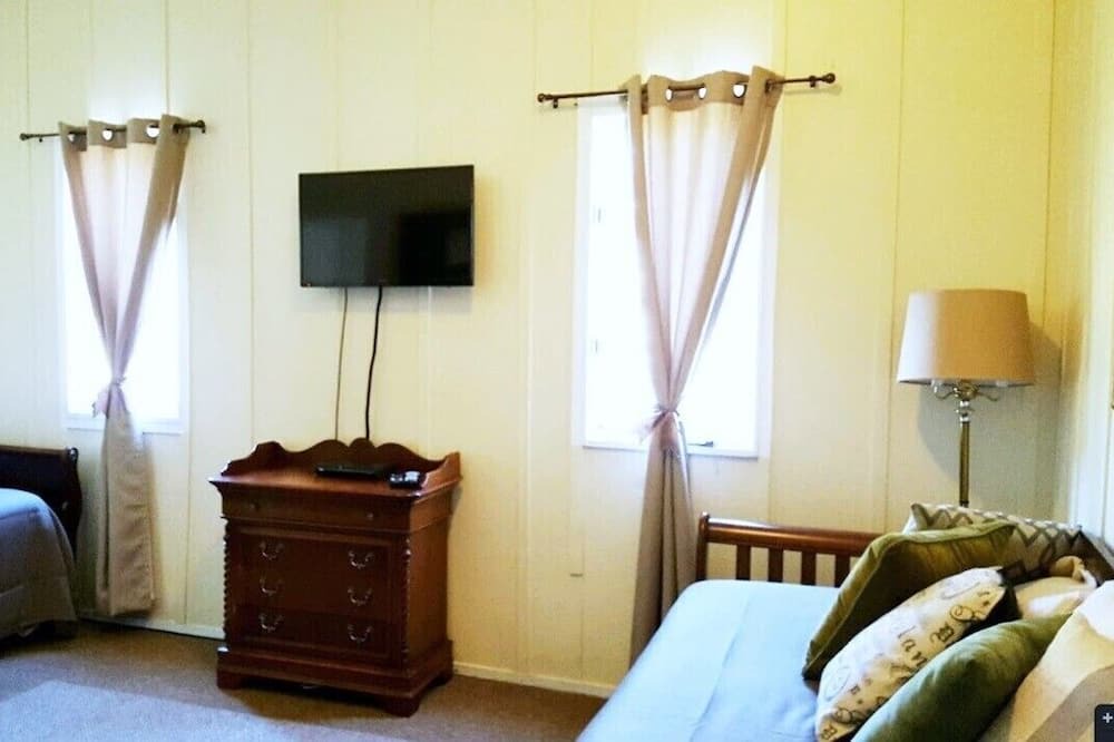 Photo of Bedroom in June Lake