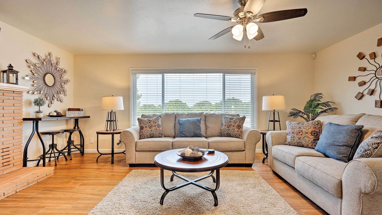 Photo of Livingroom in Exeter