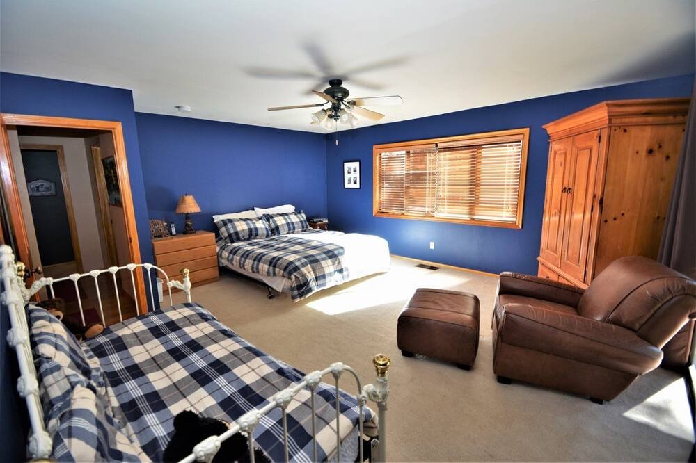 Photo of Livingroom in Bass Lake