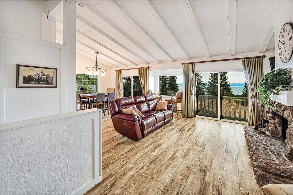 Photo of Others in Incline Village
