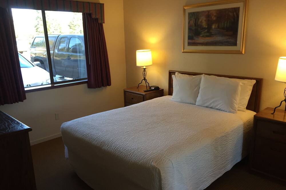 Photo of Bedroom in Tahoe Village