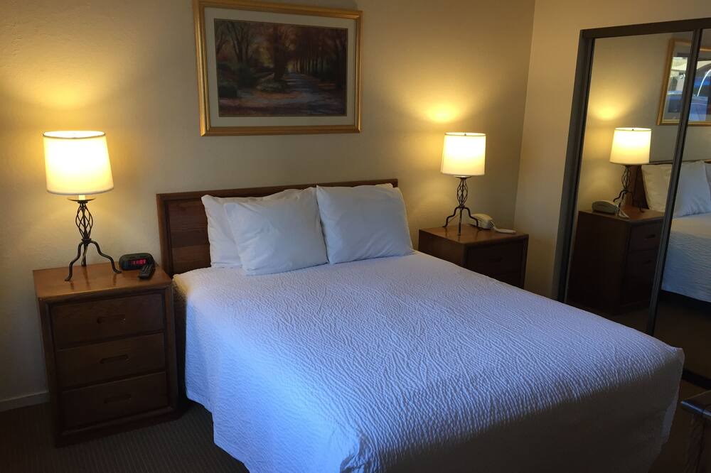 Photo of Bedroom in Tahoe Village