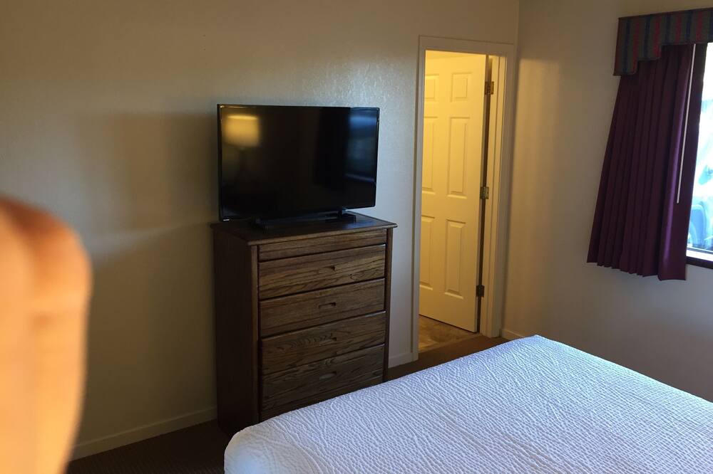 Photo of Bedroom in Tahoe Village