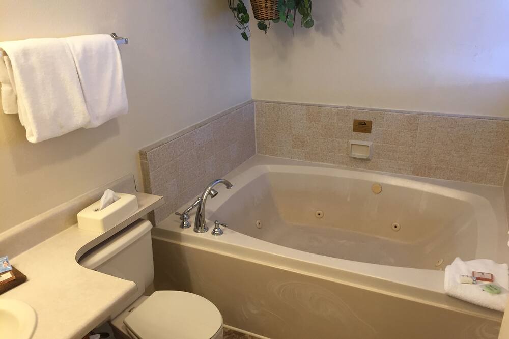 Photo of Bathroom in Tahoe Village