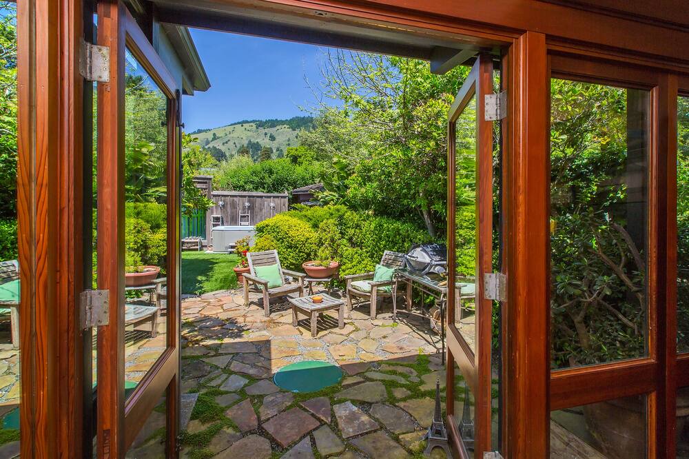 Photo of Others in Stinson Beach
