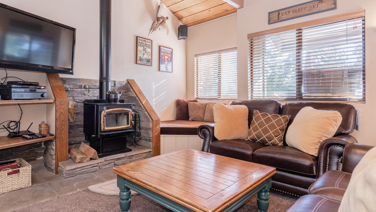 Photo of Bedroom in Majestic Pines