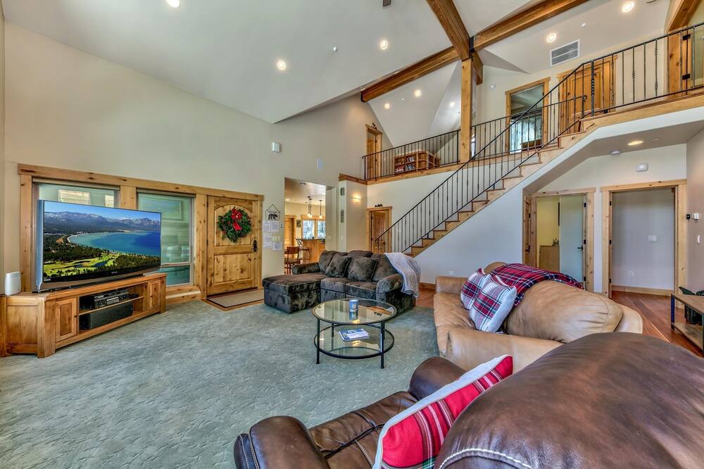 Photo of Others in Mountain View Estates