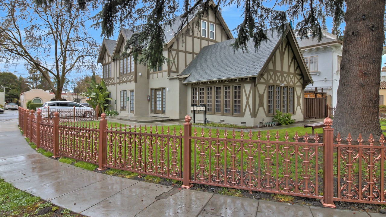 Photo of Outdoor in Newhall