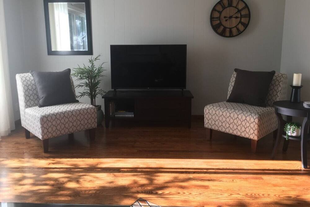Photo of Livingroom in Downtown Burlingame