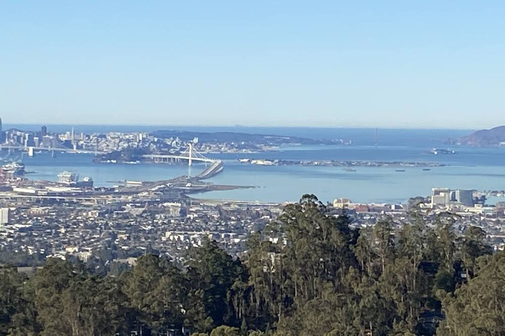 Photo of Others in Oakland