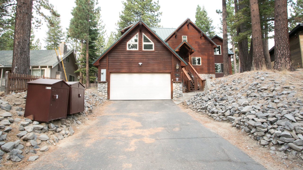 Photo of Outdoor in Country Club Estates
