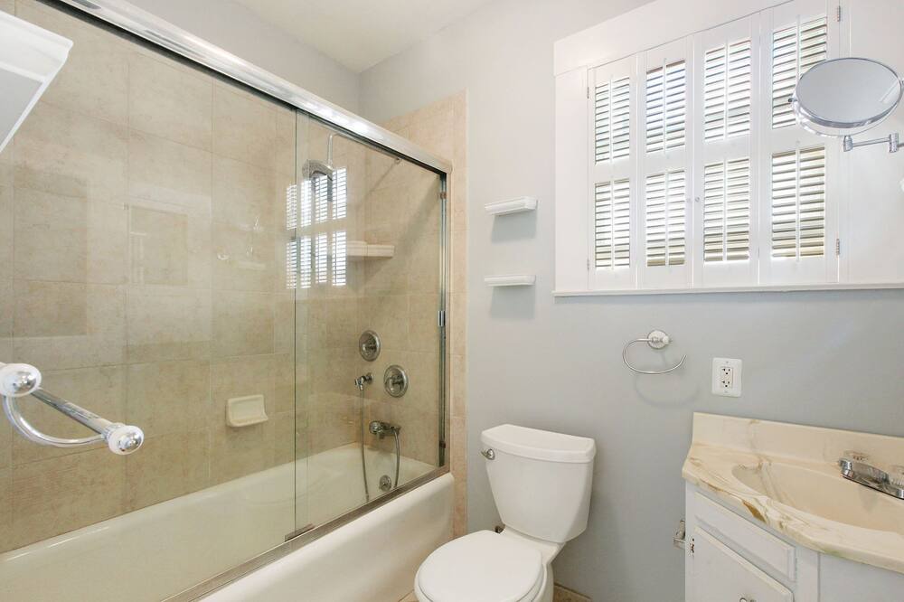 Photo of Bathroom in Noe Valley