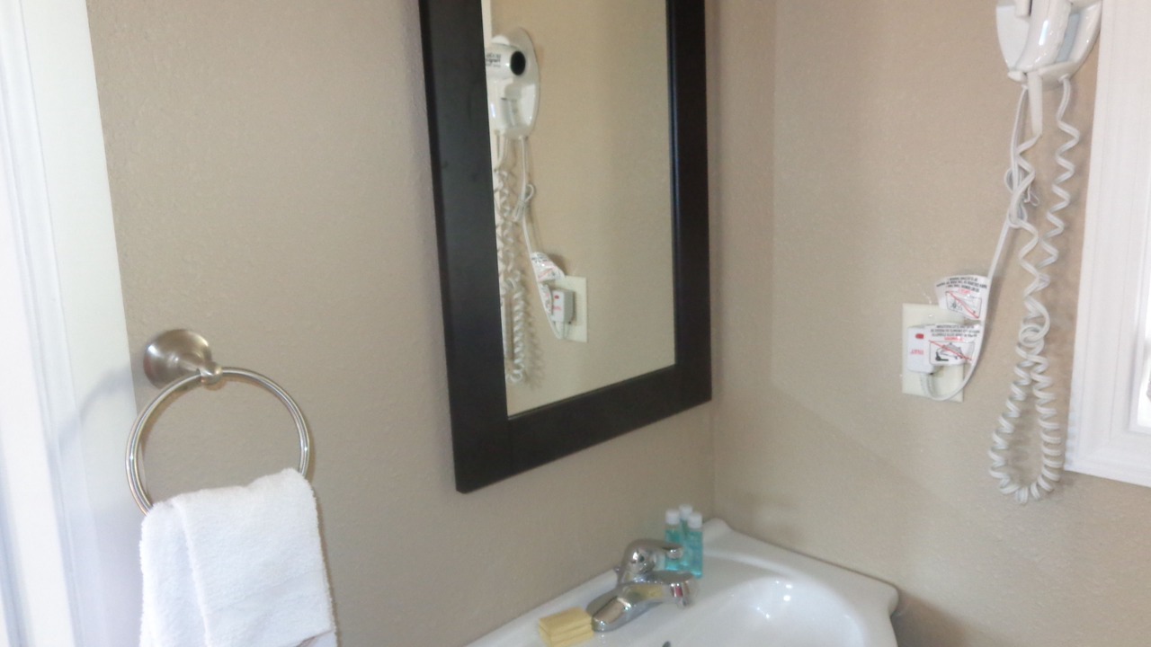 Photo of Bathroom in Oakhurst