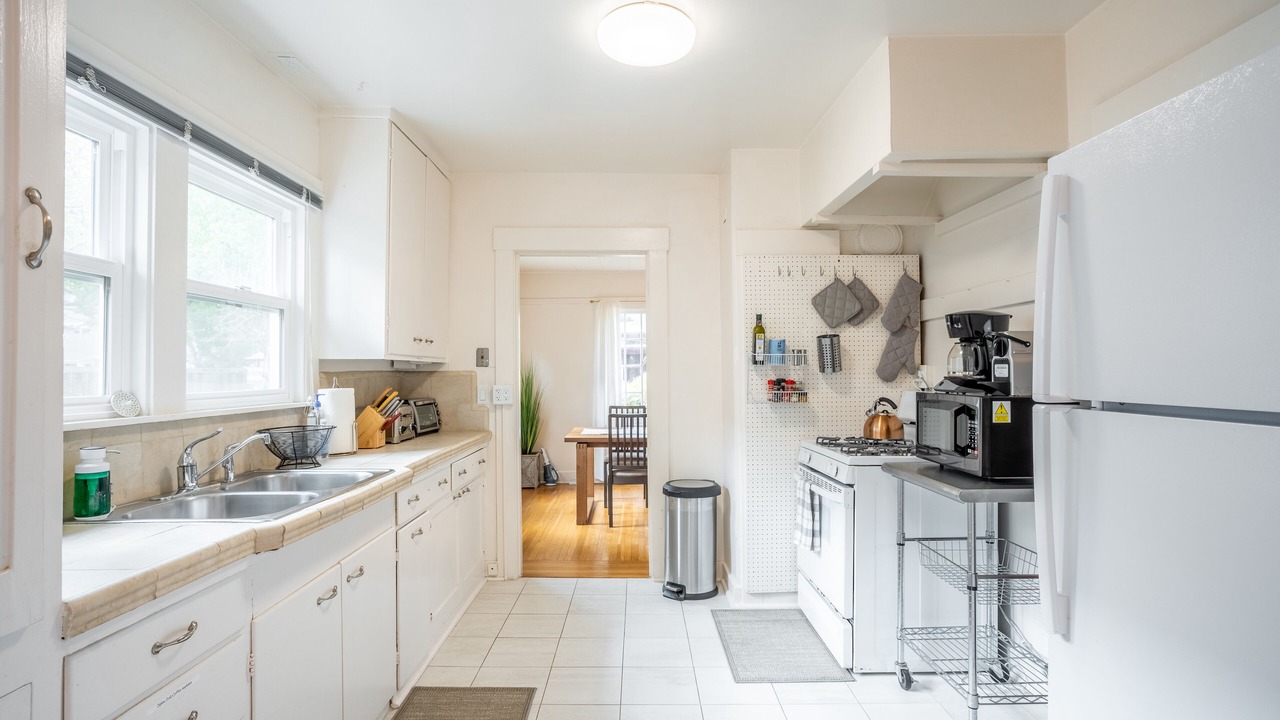 Photo of Kitchen in College Terrace