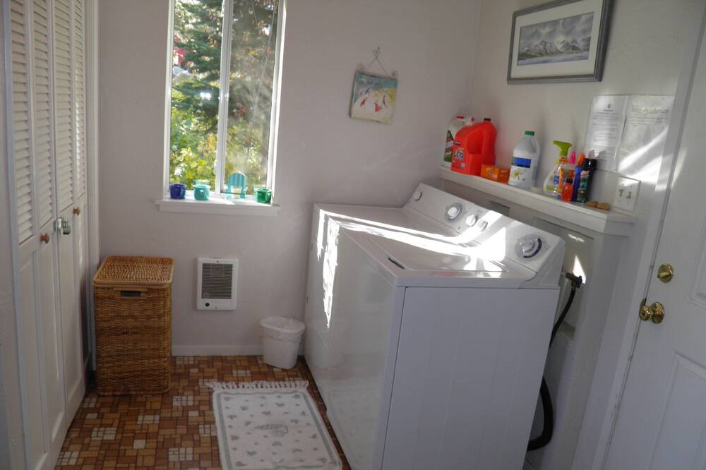 Photo of Bedroom in Black Bart