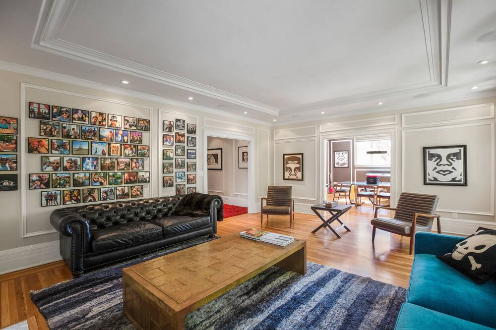 Photo of Livingroom in Pacific Heights