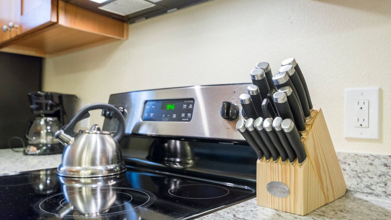 Photo of Kitchen in Newhall