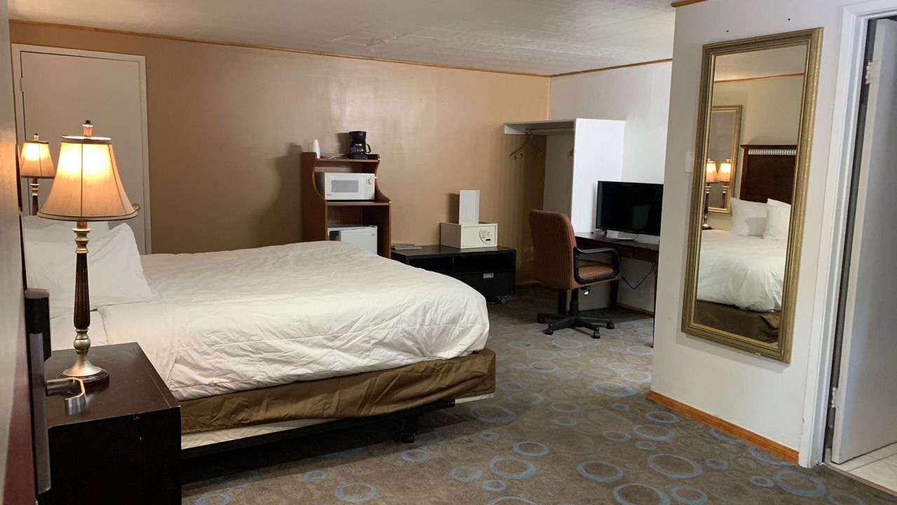 Photo of Bedroom in Mammoth Lakes