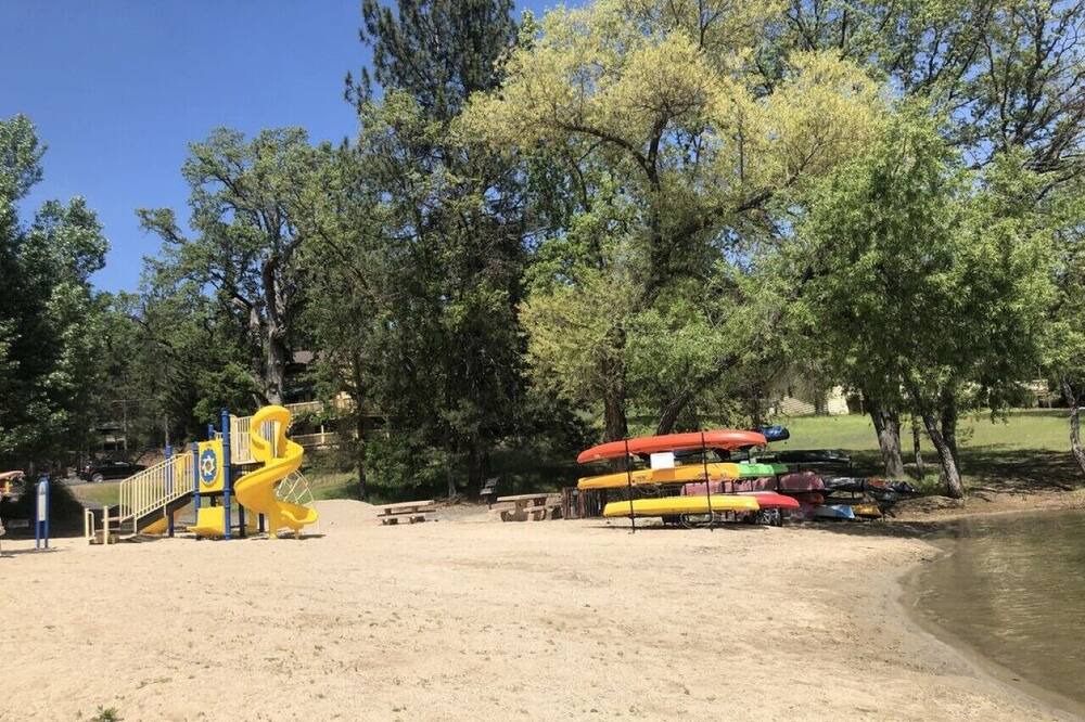 Photo of Others in Groveland