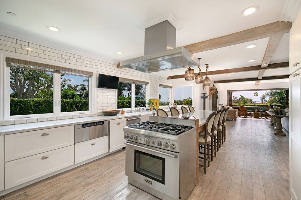 Photo of Kitchen in Laguna Beach