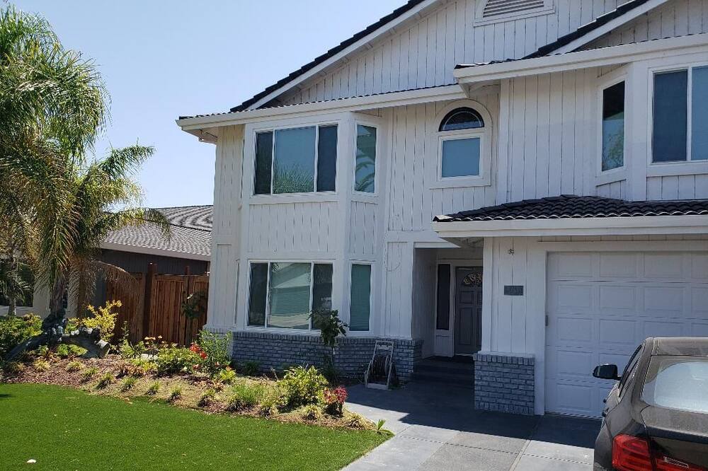 Photo of Outdoor in Discovery Bay