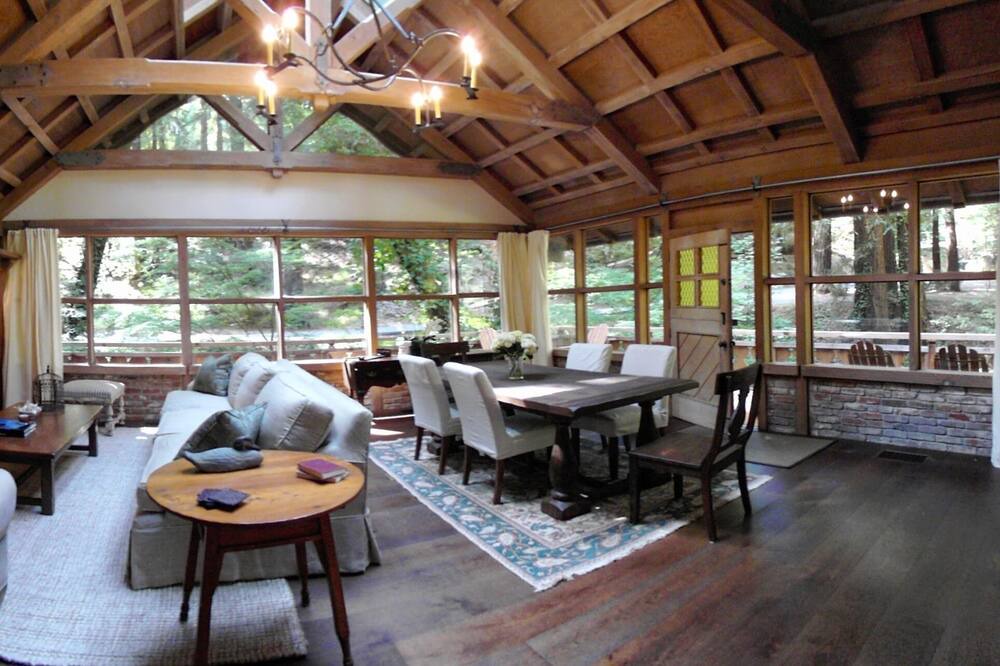 Photo of Bedroom in Mill Valley