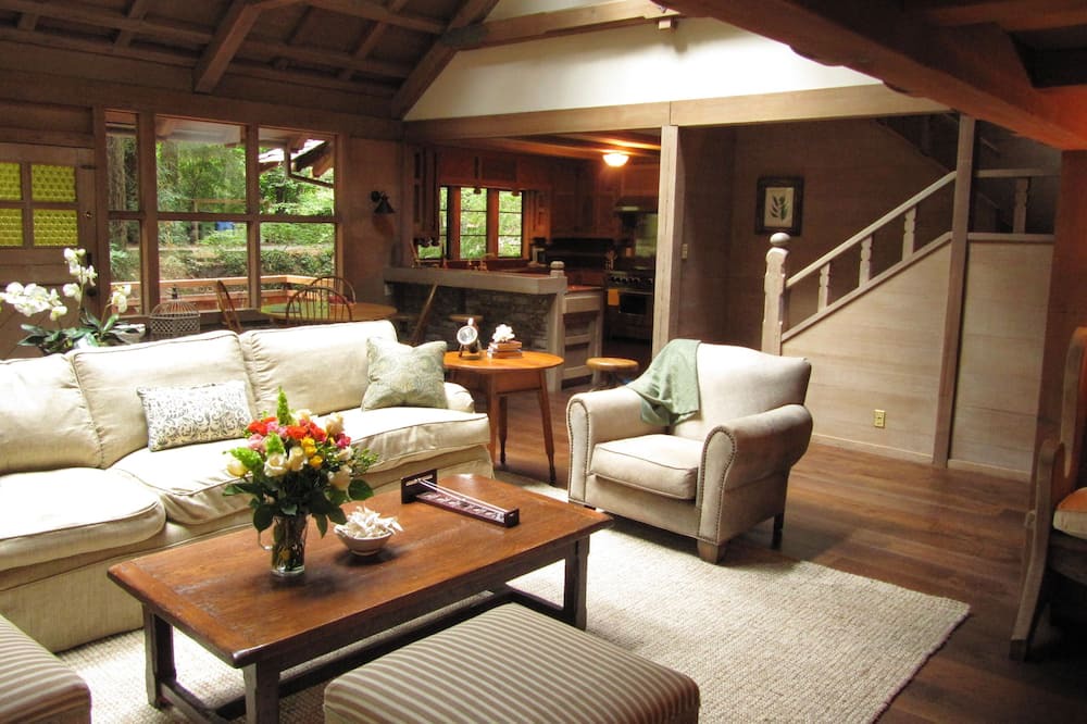 Photo of Livingroom in Mill Valley