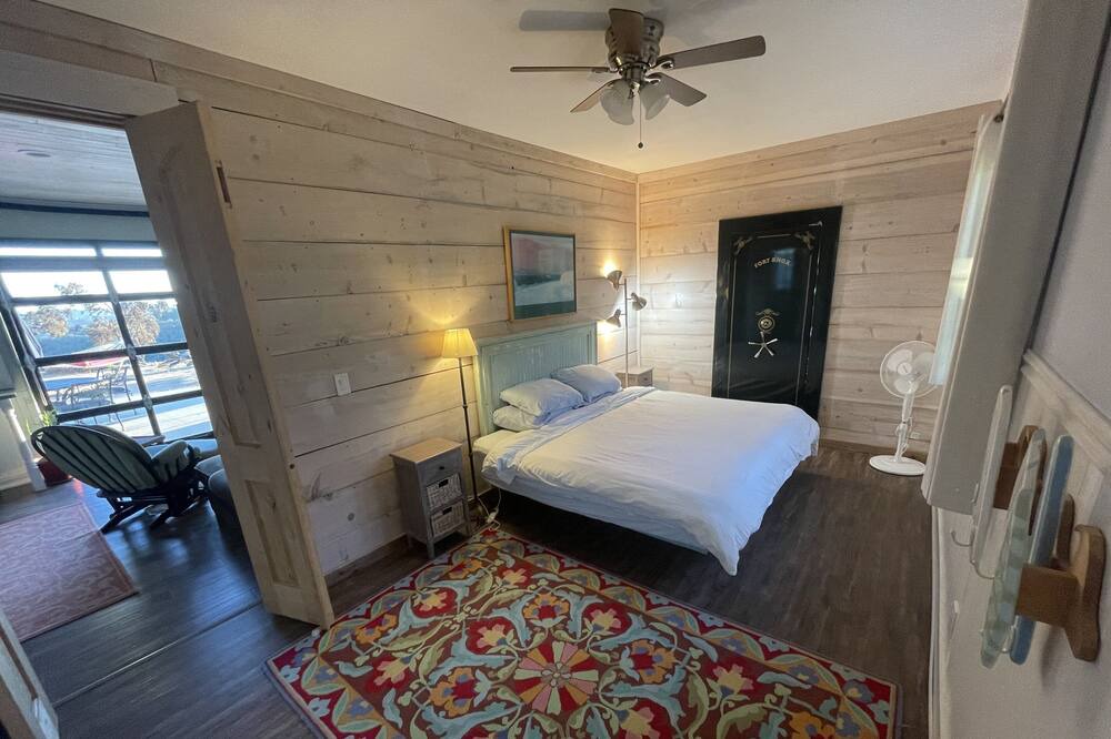 Photo of Bedroom in Arroyo Grande