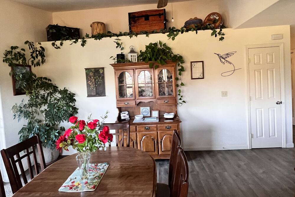 Photo of Livingroom in Badger