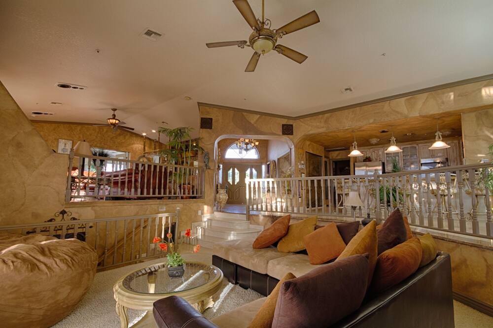 Photo of Bedroom in Lake Havasu City