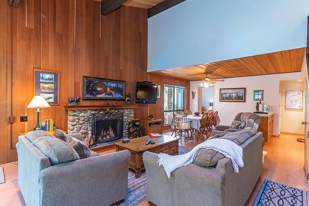Photo of Others in Incline Village
