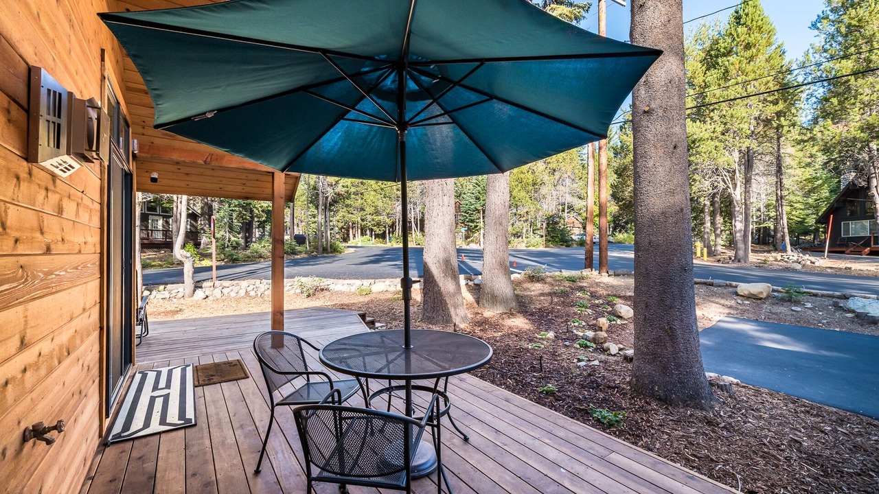 Photo of Patio Balcony in Chamberlands