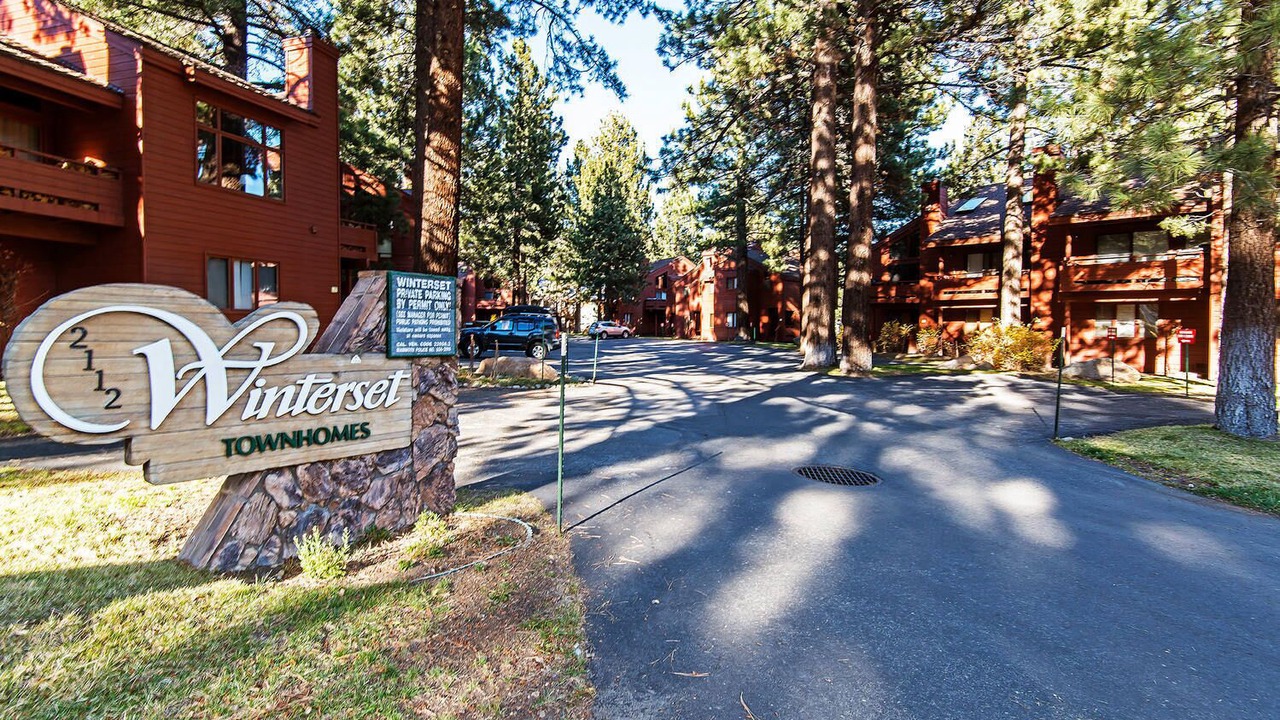Photo of Outdoor in Mammoth Lakes