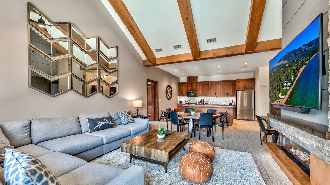 Photo of Livingroom in Lakeside Park